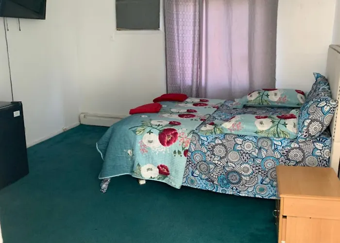 Bangaly Guest House Newyork
